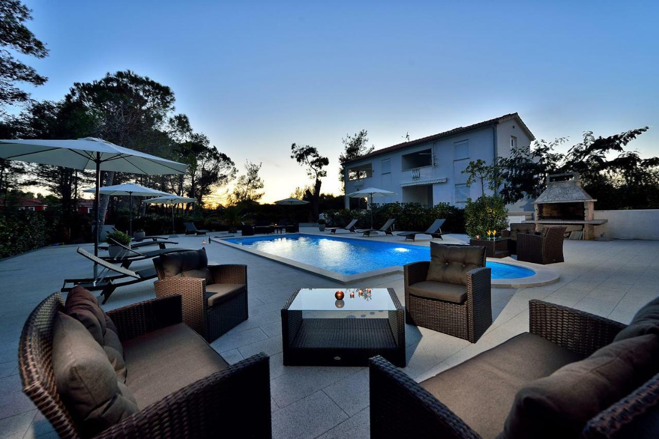 Mam Apartment วีร์ ภายนอก รูปภาพ
