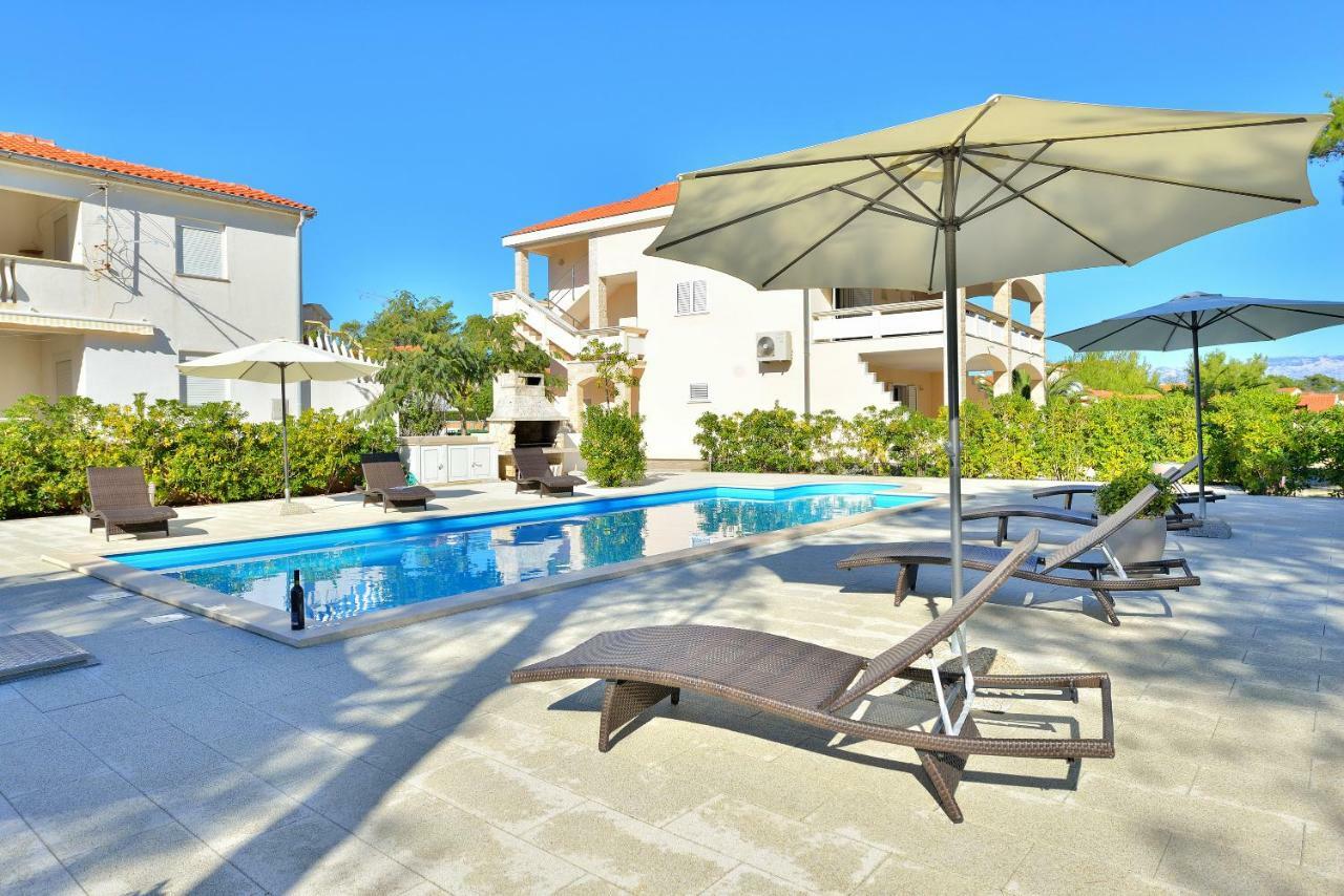 Mam Apartment วีร์ ภายนอก รูปภาพ